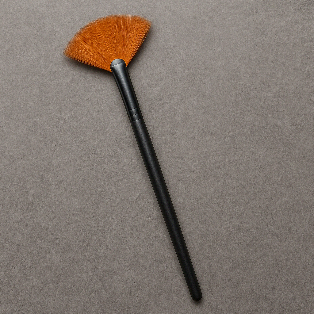 ✨ Highlighter Brush for Face | Best Makeup Brush for Glowing Skin | Glow Brush 💫 Shimmer Highlight Tool 🌟 Beauty Blender Makeup Essential 💋